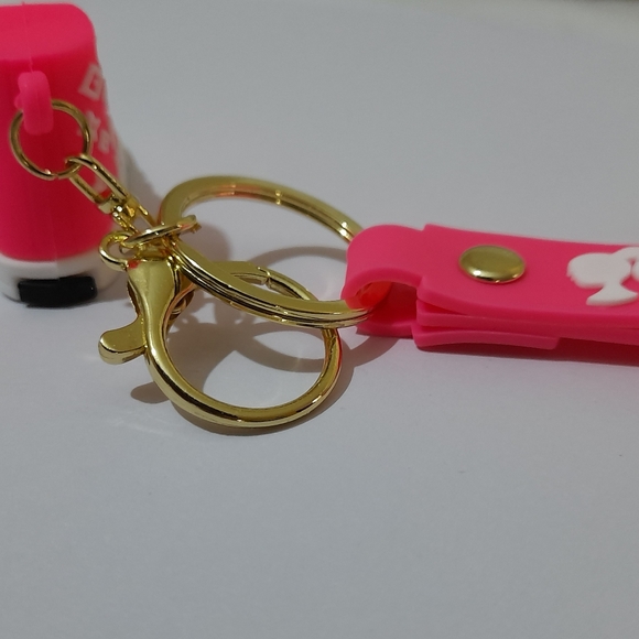 ● BARBIE | 3D sneaker keychain - Picture 6 of 14